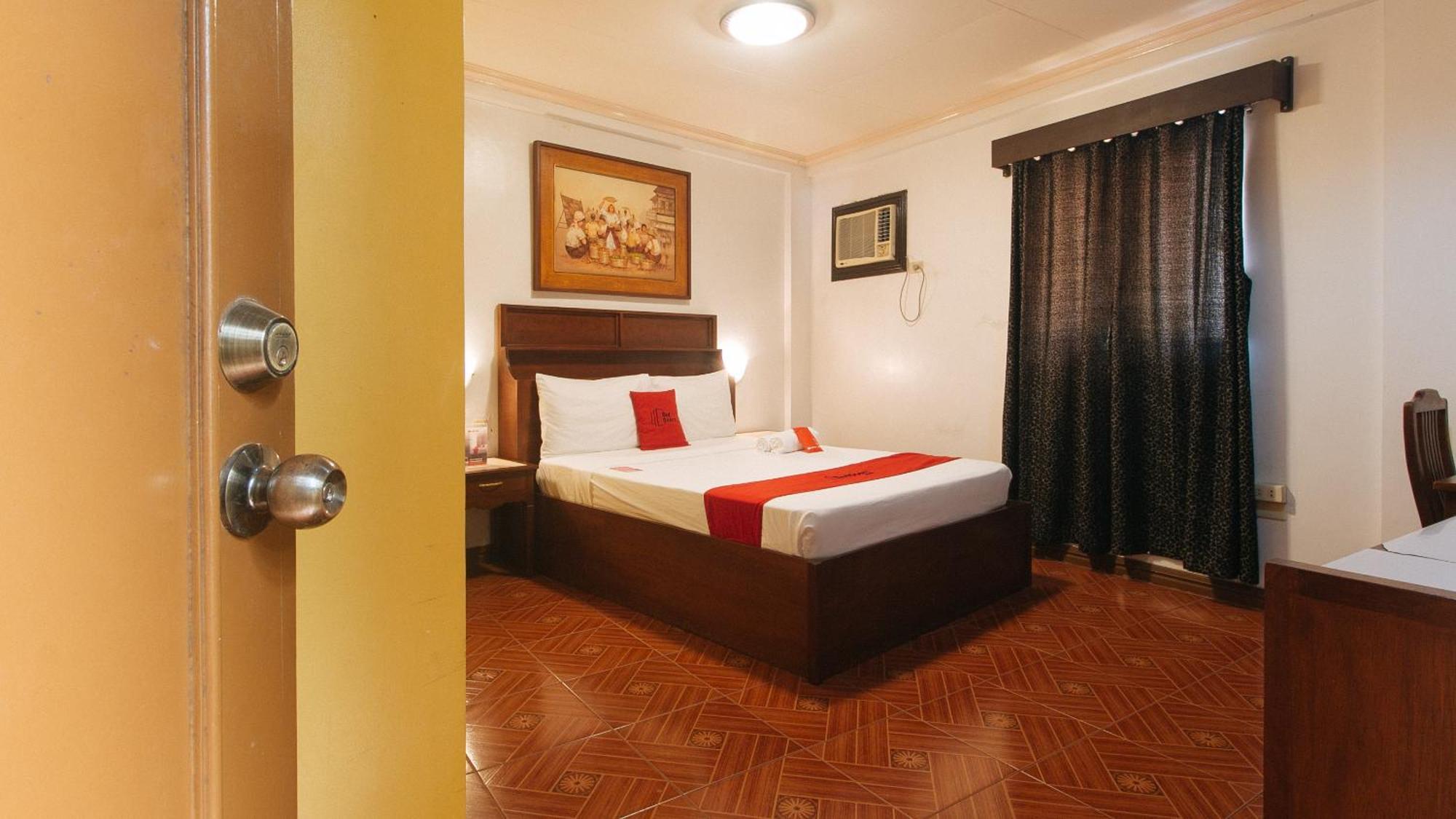 RedDoorz @ Tamarind Street Angeles City Exterior foto
